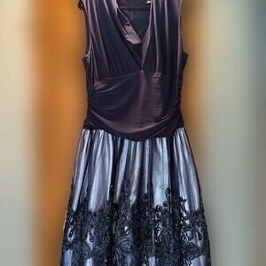 SLNY Elegant Dress Gown 👗 in Navy Blue. SLNY Size 16